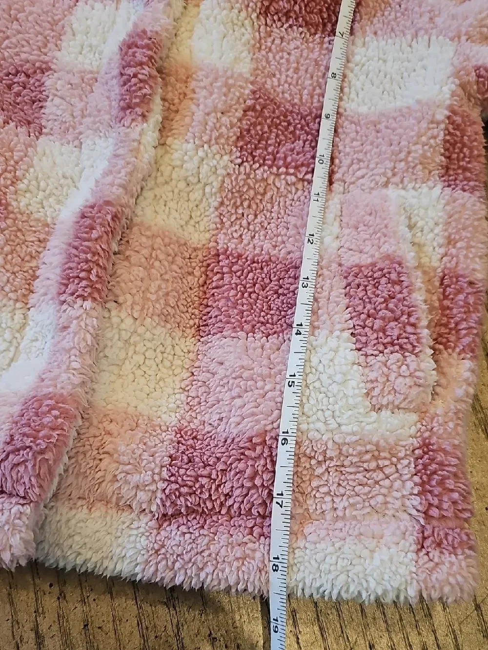 Urban Republic Pink & White Plush Check Puffer Jacket Size 5/6